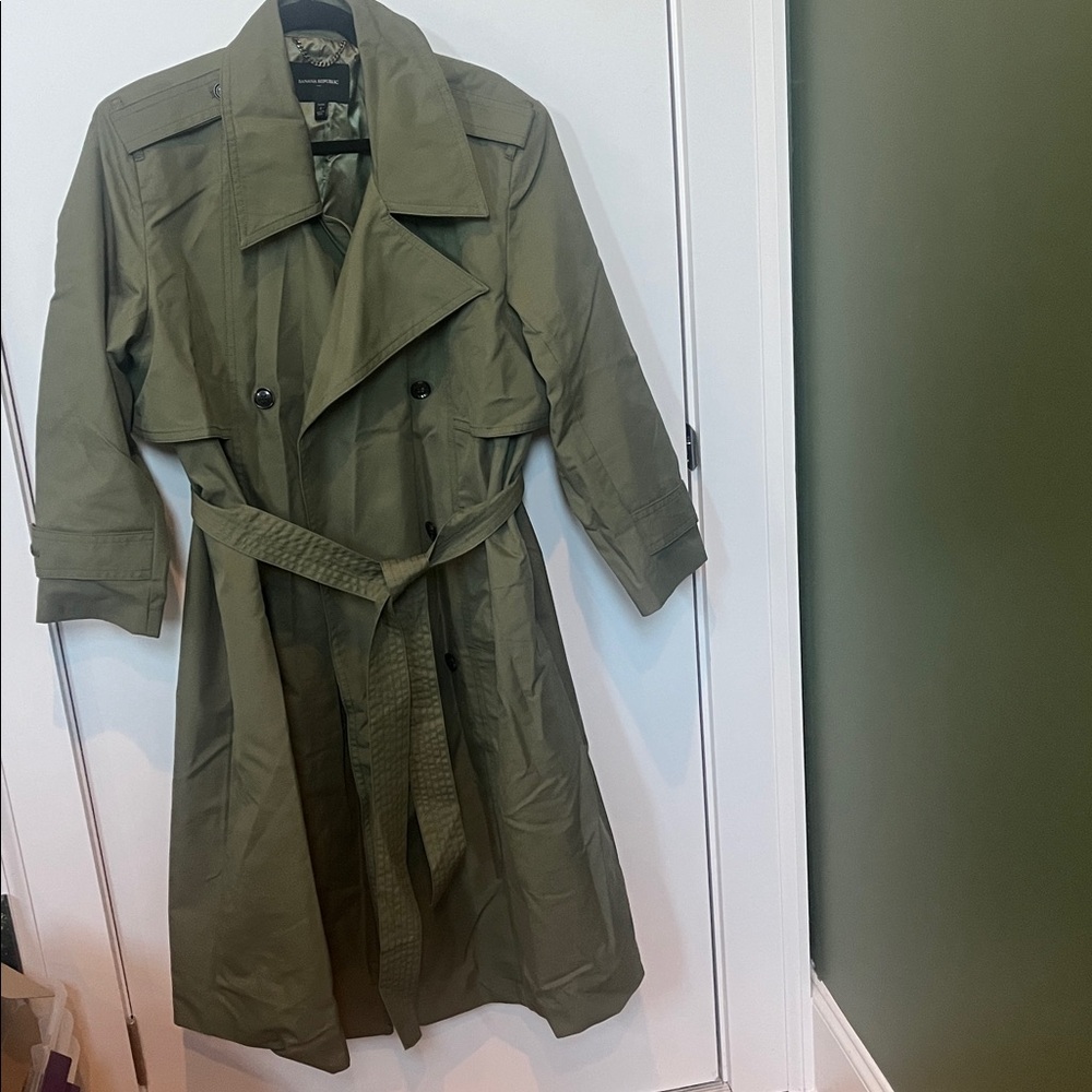 Banana Republic Green Trench Coat - Petite